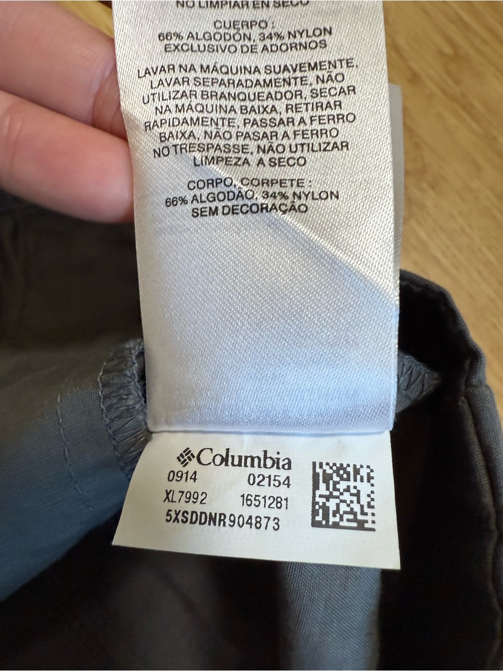 Columbia Women sleeveless vest - Size S ( NEW WITH TAG ) - Picture 9 of 13